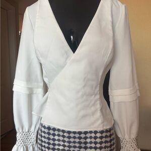 Area NY Long sleeve Chic White Blouse
